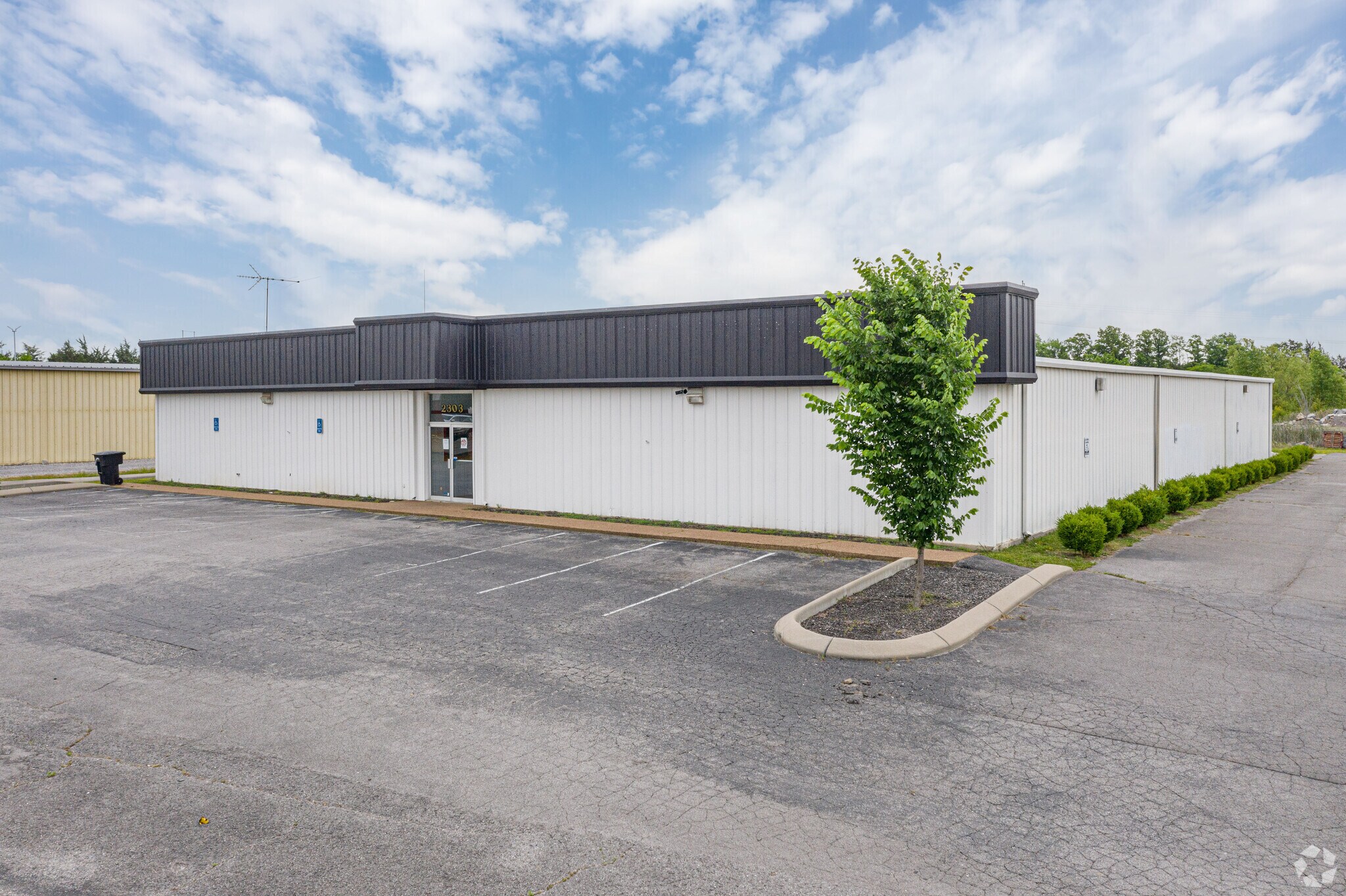 2303 S Church St, Murfreesboro, TN for sale Primary Photo- Image 1 of 1