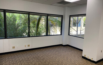 14140-14144 Ventura Blvd, Sherman Oaks, CA for lease Interior Photo- Image 2 of 6