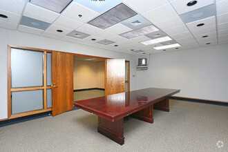 215 S Monroe St, Tallahassee, FL for lease Interior Photo- Image 2 of 4