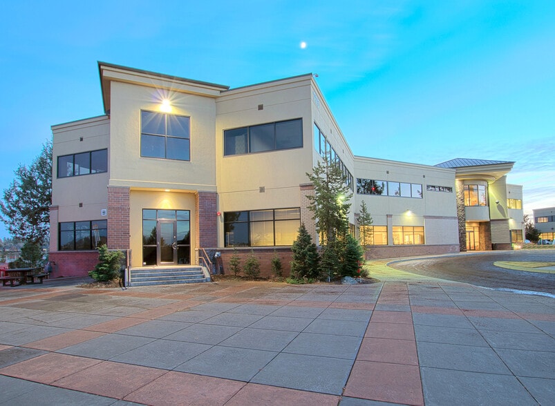 705-775 SW Bonnett Way, Bend, OR for lease - Building Photo - Image 3 of 7