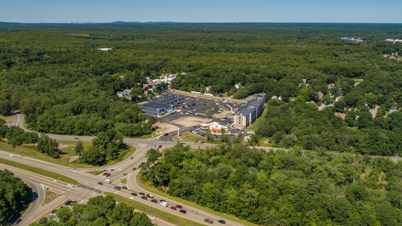 10 Foxborough Blvd, Foxboro, MA, 02035 Retail Space For Lease