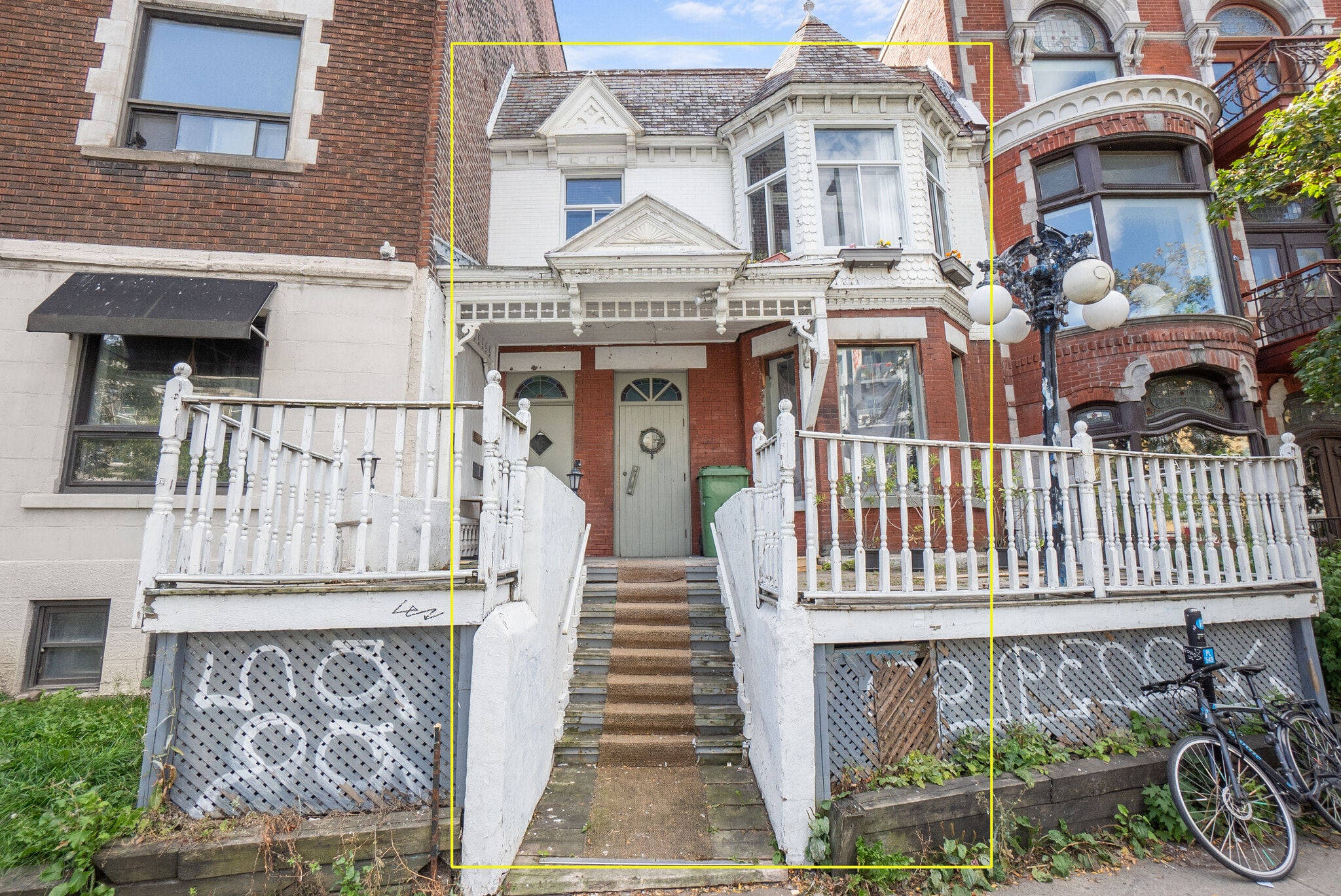 5258 Av Du Parc, Montréal, QC for sale Building Photo- Image 1 of 16