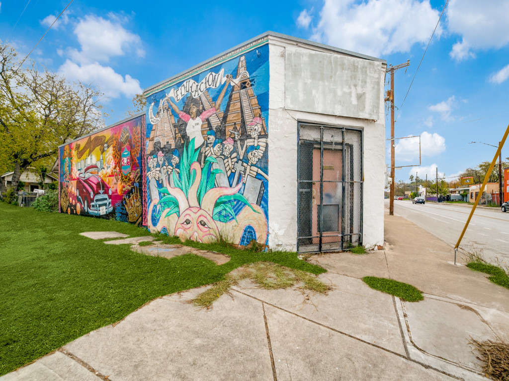 2121 Guadalupe St, San Antonio, TX for sale Building Photo- Image 1 of 1