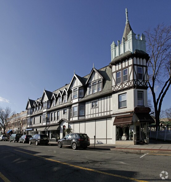 2-14 S Broad St, Ridgewood, NJ for sale - Primary Photo - Image 1 of 2