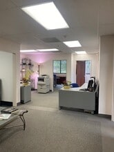 160 Littleton Rd, Parsippany, NJ for lease Interior Photo- Image 2 of 7