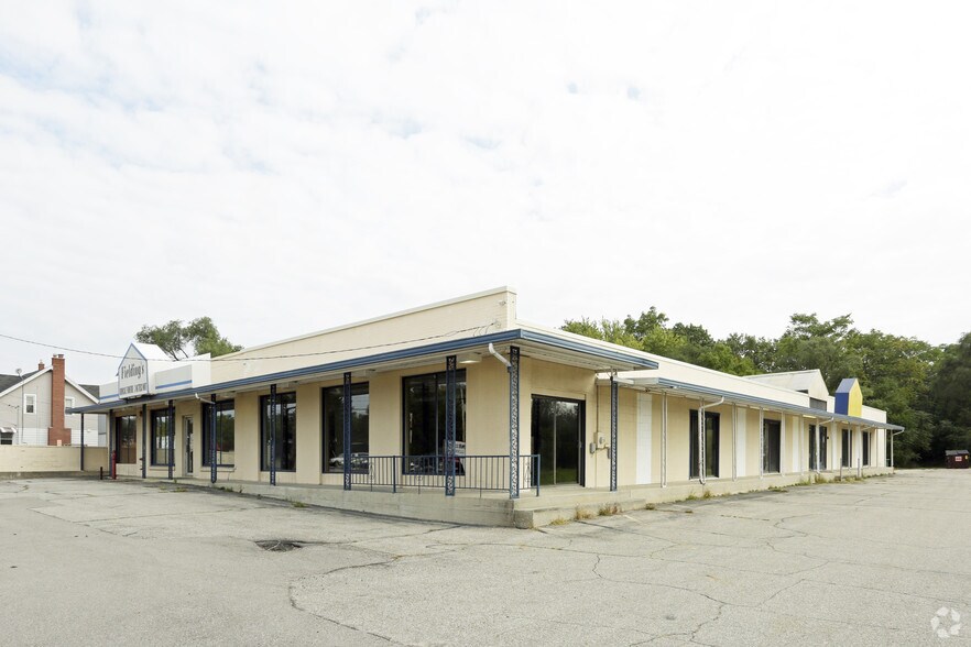 5022 S Division Ave, Grand Rapids, MI for sale - Primary Photo - Image 1 of 1