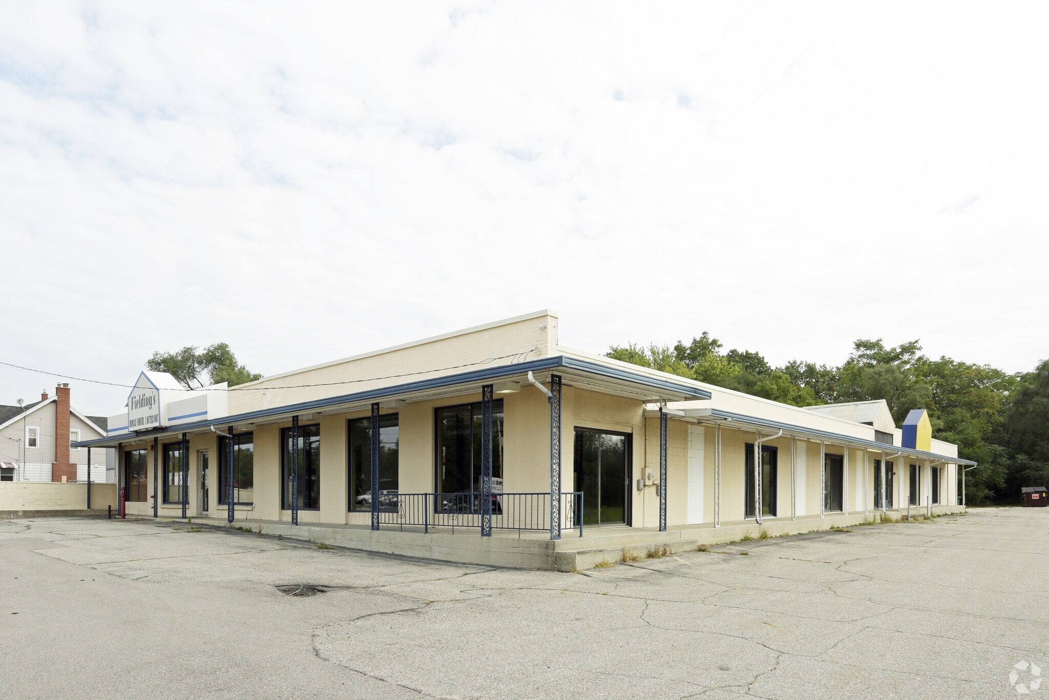 5022 S Division Ave, Grand Rapids, MI for sale Primary Photo- Image 1 of 1