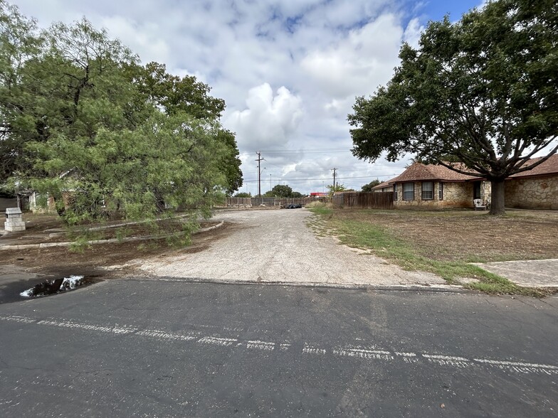 8251 Misty Willow St., San Antonio, TX for sale - Building Photo - Image 1 of 5