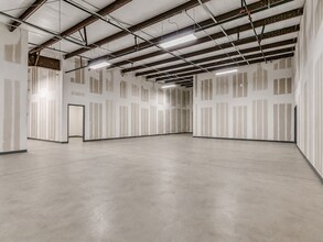 7308 NW 164th St, Edmond, OK for lease Interior Photo- Image 2 of 2
