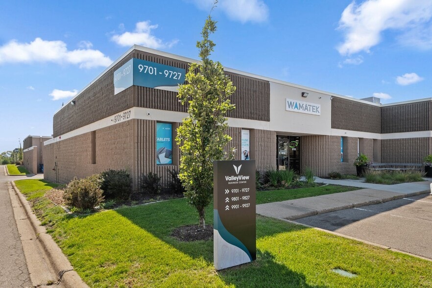 9701-9727 Valley View Rd, Eden Prairie, MN for lease - Building Photo - Image 2 of 14