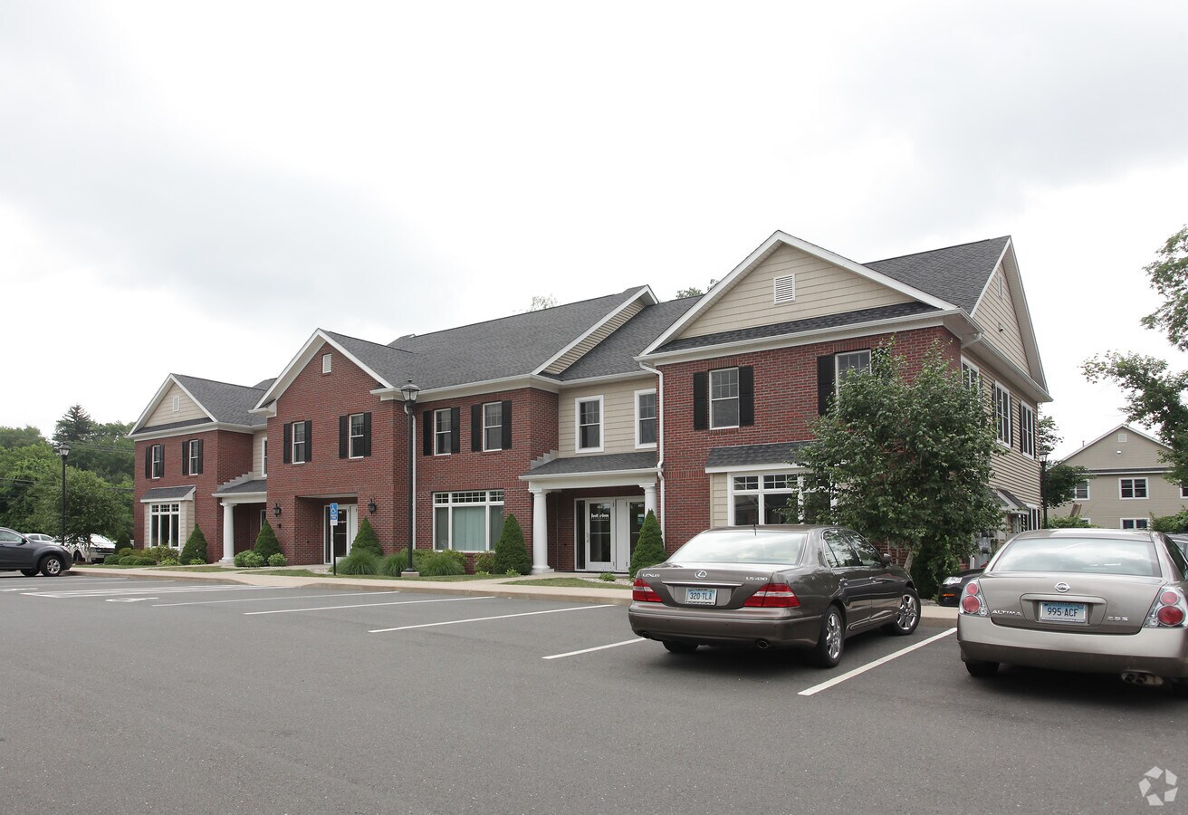 225 Oakland Rd, South Windsor, CT 06074