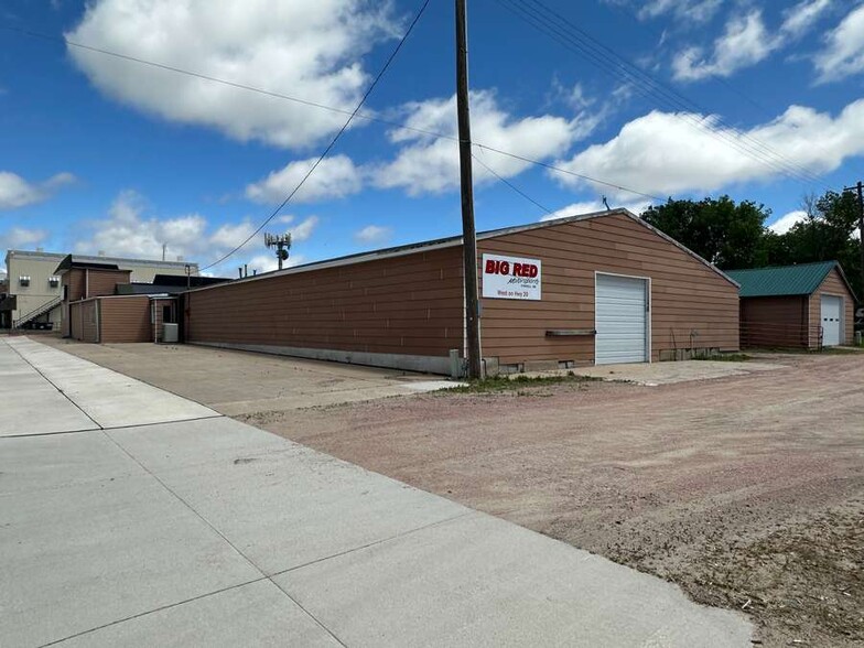401 E Everett St, Oneill, NE for sale - Building Photo - Image 3 of 6