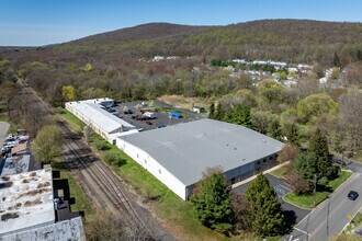 300 W Stiger St, Hackettstown, NJ - AERIAL  map view