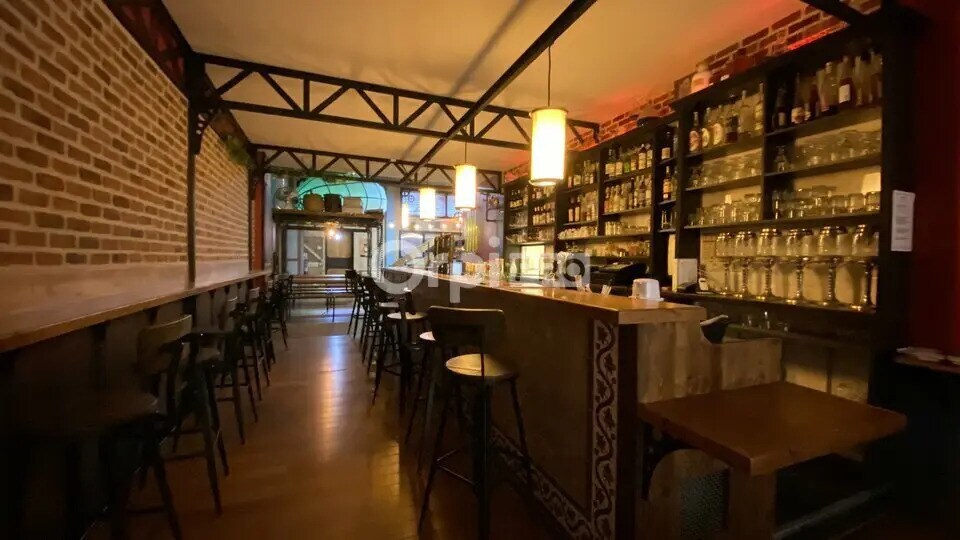 Retail in Colmar for lease Interior Photo- Image 1 of 8