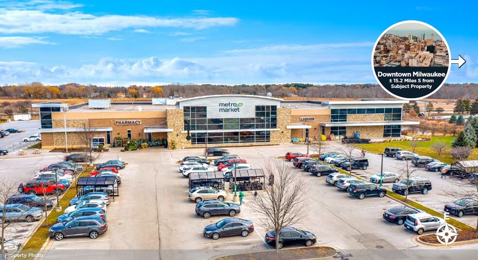 11558 N Port Washington Rd, Mequon, WI for sale - Building Photo - Image 1 of 1