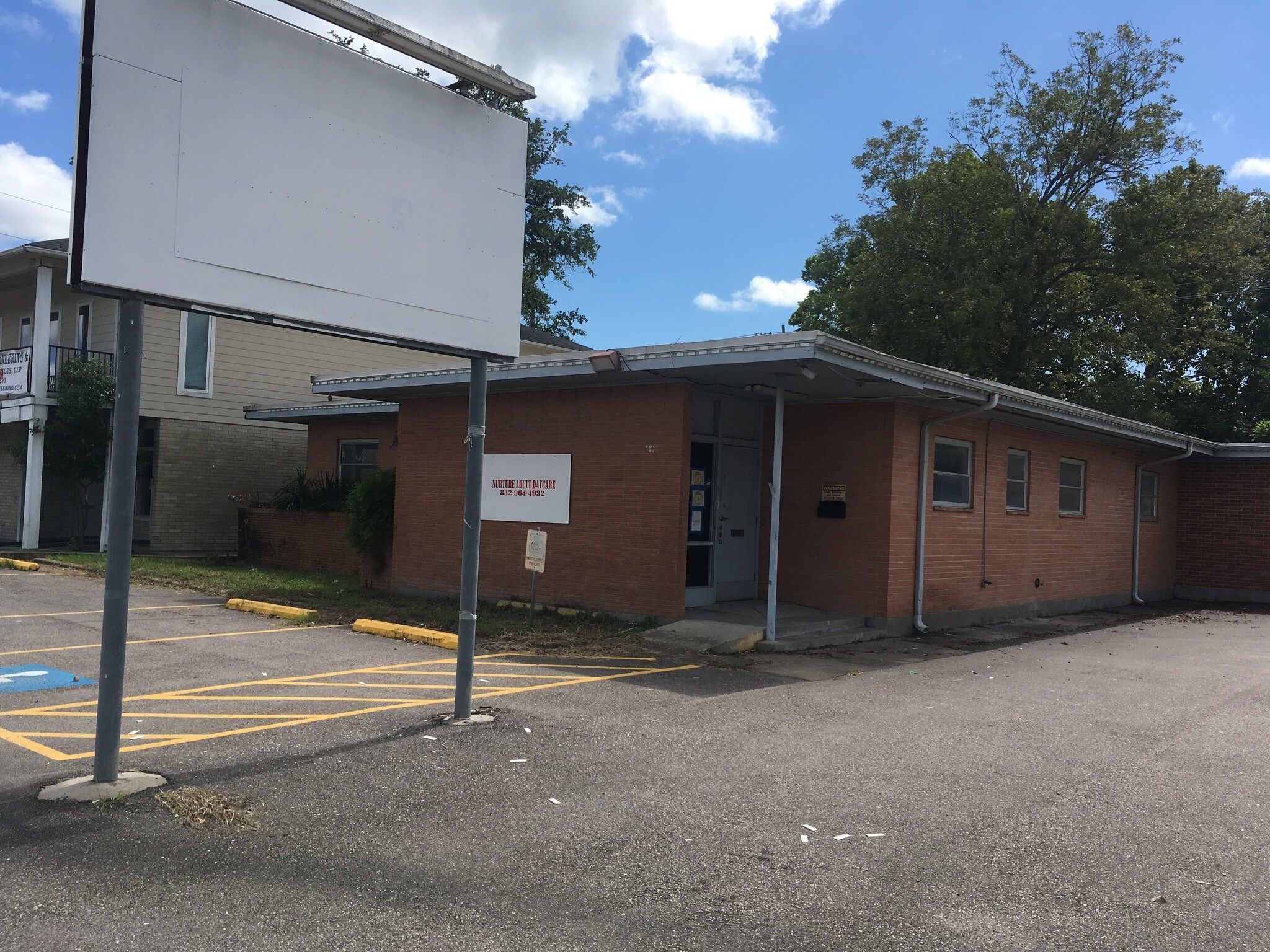 8117 Highway 6, Hitchcock, TX for sale Building Photo- Image 1 of 1