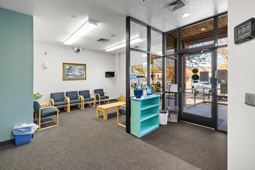 255 S Main St, Richfield, UT for sale - Interior Photo - Image 2 of 49