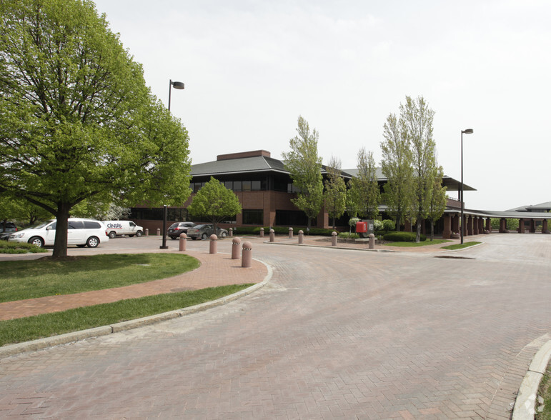 908 Conagra Dr, Omaha, NE for sale - Primary Photo - Image 1 of 1