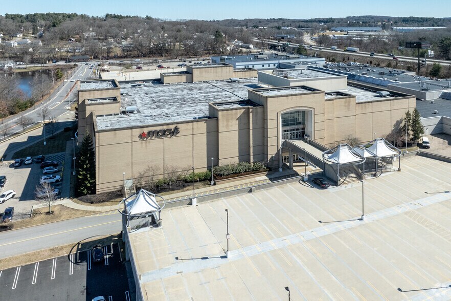 385 Southbridge St, Auburn, MA for sale - Primary Photo - Image 1 of 1