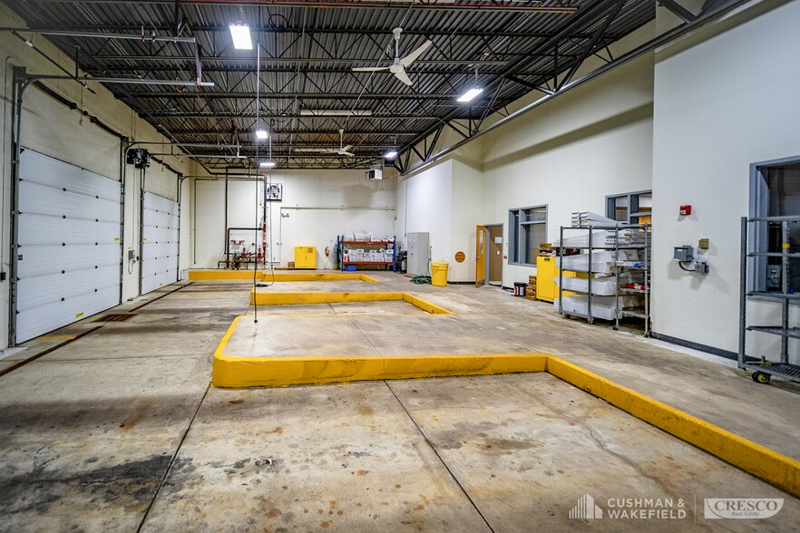 645 Mondial Pky, Streetsboro, OH 44241 Industrial for Sale