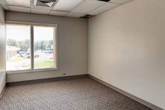 1753 S 8th St, Colorado Springs, CO for lease Interior Photo- Image 2 of 3