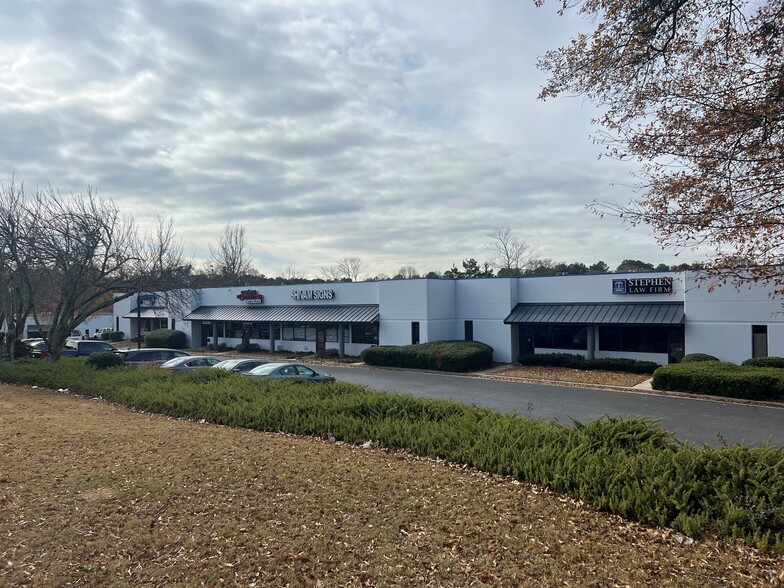 6000 Dawson Blvd, Norcross, GA for lease - Building Photo - Image 1 of 9