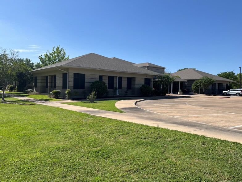 150 Venture Dr, College Station, TX for lease - Building Photo - Image 1 of 5