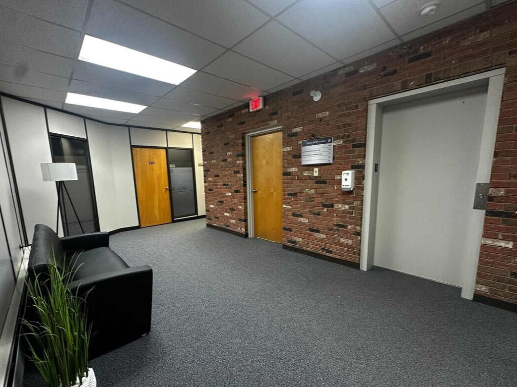 2445 13th Av, Regina, SK for lease Interior Photo- Image 1 of 4