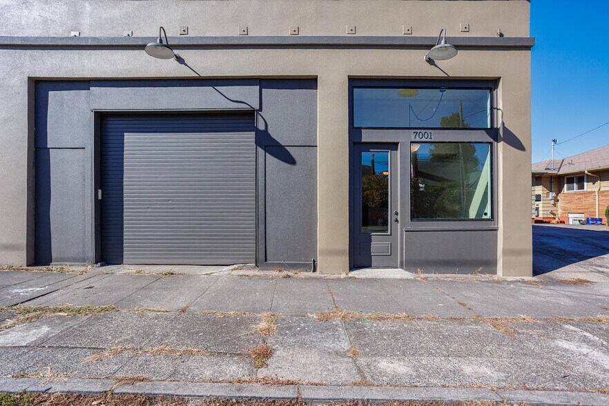 7001-7013 N Albina Ave, Portland, OR for lease - Building Photo - Image 2 of 21