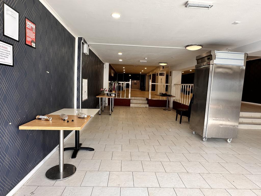 150-152 St. Sepulchre Gate W, Doncaster for lease Interior Photo- Image 1 of 5