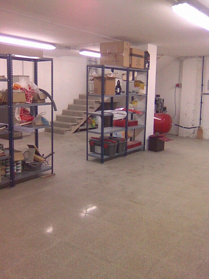 L'Hospitalet de Llobregat, BAR 08904 - - - Interior Photo - Image 2 of 3