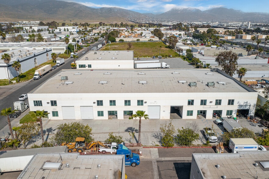 9835 Marconi Dr, San Diego, CA for lease - Building Photo - Image 2 of 11