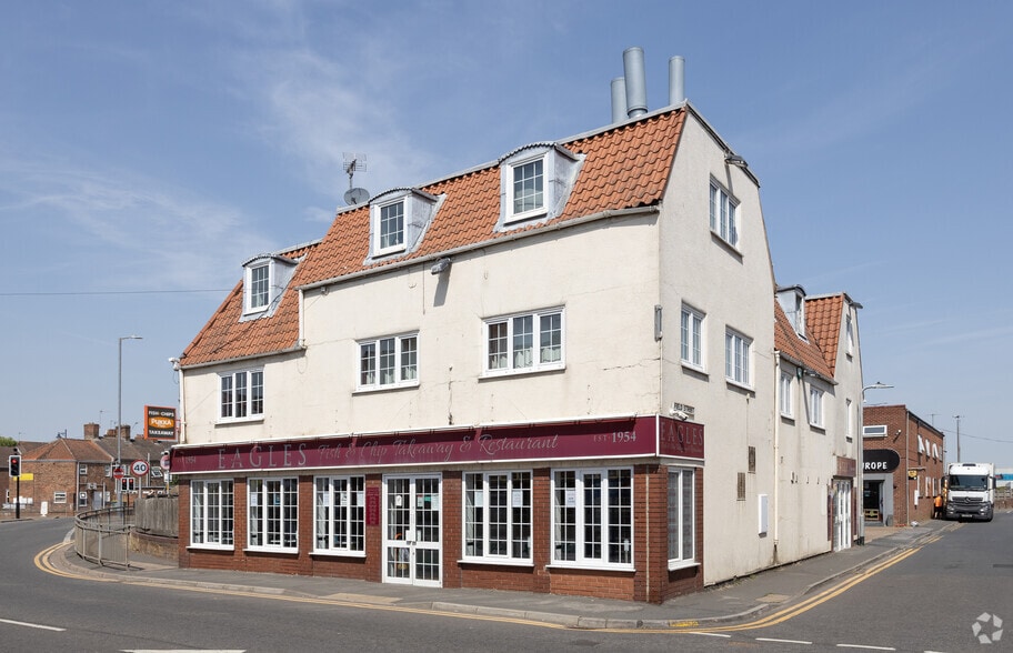 56 Main Ridge East, Boston for sale - Building Photo - Image 1 of 1