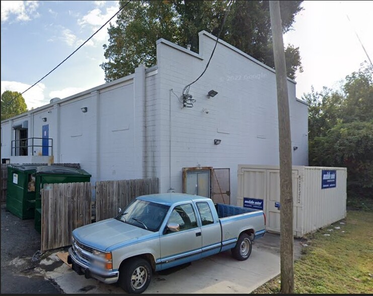 2325 Freedom Dr, Charlotte, NC for lease - Building Photo - Image 2 of 3