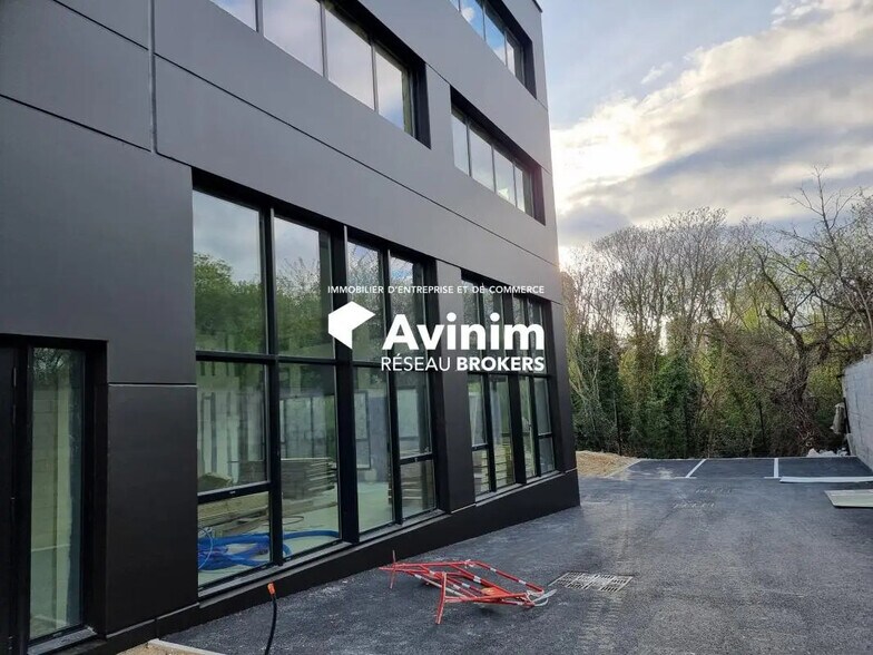 Office in Montpellier for sale - Building Photo - Image 2 of 8