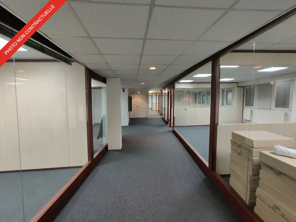 Office in Massy for lease Interior Photo- Image 1 of 7