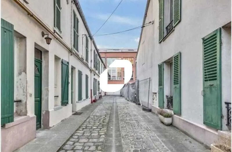 Office in Montrouge for lease Building Photo- Image 1 of 12