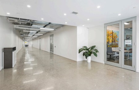 501 Alliance Ave, Toronto, ON for lease - Interior Photo - Image 3 of 9