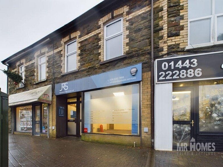 15 Stuart Ter, Pontyclun for lease - Building Photo - Image 2 of 4