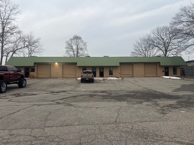 50 Rocky Point Yaphank Rd, Rocky Point, NY for lease Primary Photo- Image 1 of 2