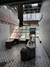 2323-2325 Cambie St, Vancouver, BC for lease Building Photo- Image 1 of 3