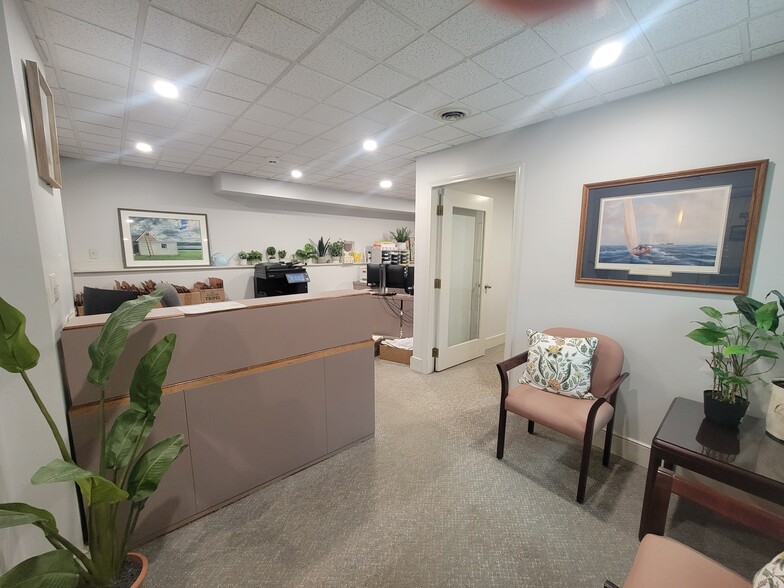 683 Main St, Norwell, MA for lease - Interior Photo - Image 3 of 19