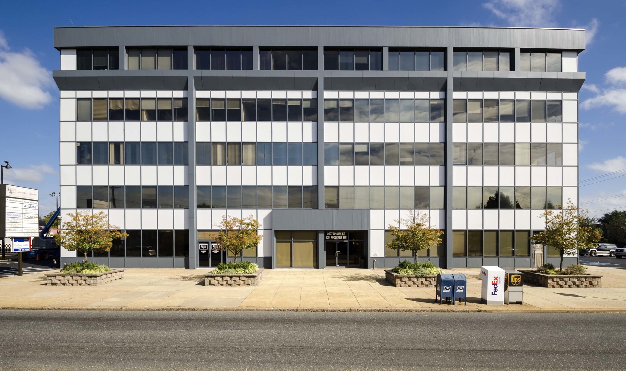 8001 Roosevelt Blvd, Philadelphia, PA 19152 OfficeMedical for Lease