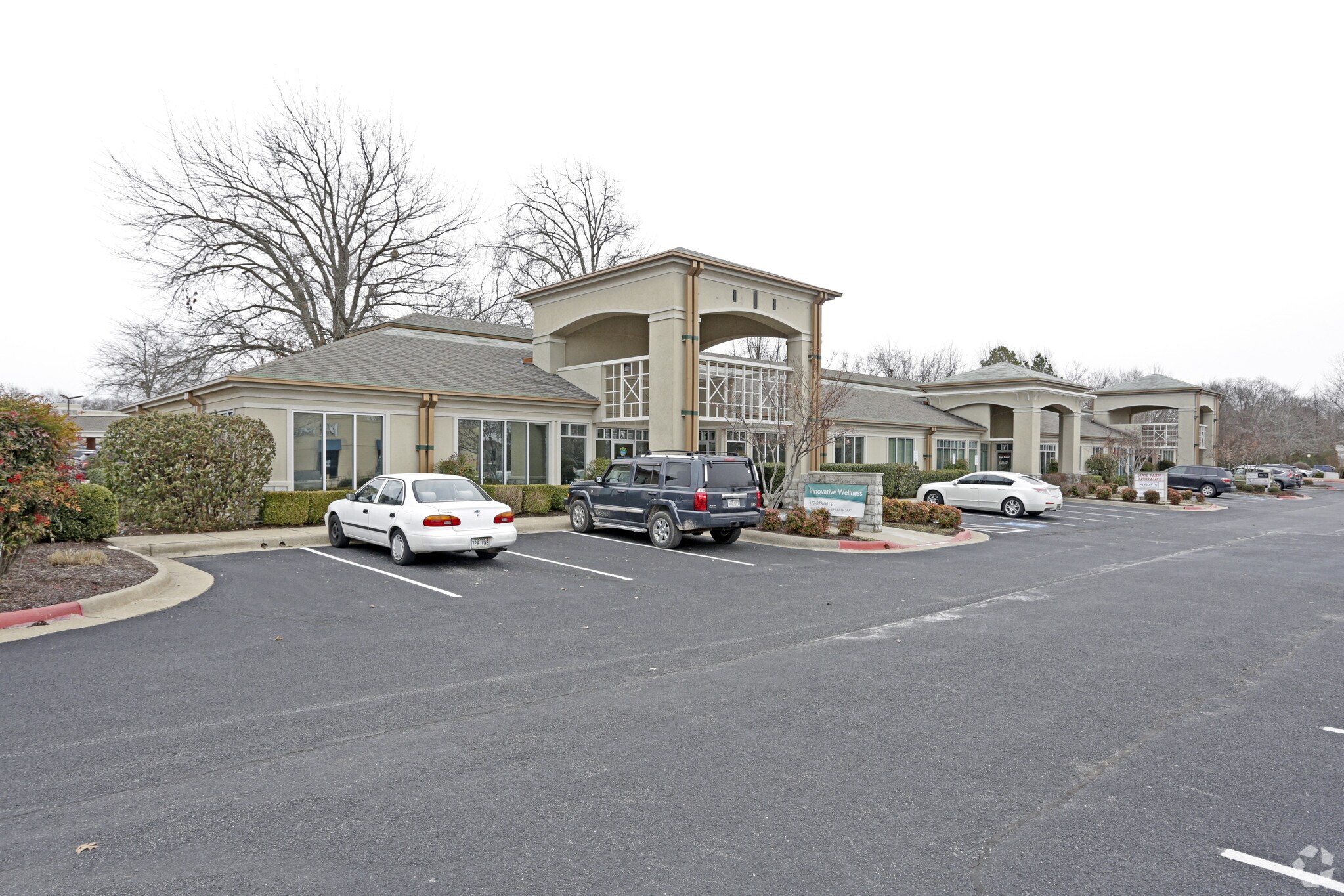 201 S 19th St, Rogers, AR 72758