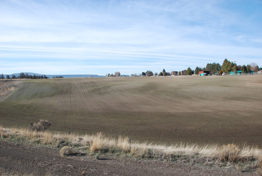 1965 N Main St, Prineville, OR for sale - Primary Photo - Image 1 of 1