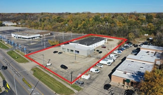 More details for 1040 E Chicago St, Elgin, IL - Retail for Sale