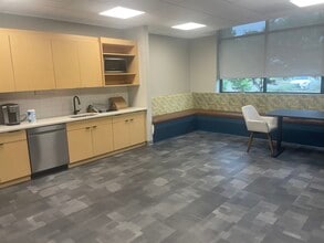 5841 Rivers Ave, North Charleston, SC for lease Building Photo- Image 2 of 7