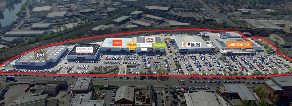 UNit 7 Beck Retail Park, Wakefield for lease - Building Photo - Image 3 of 3