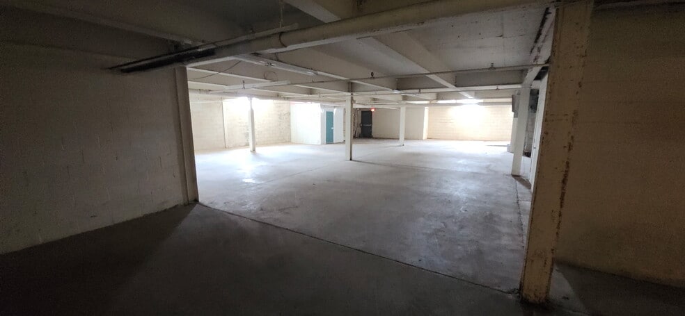 115 6th St, Upland, PA for lease - Building Photo - Image 3 of 9