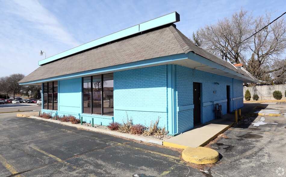 5666 Monona Dr, Monona, WI for lease - Building Photo - Image 3 of 6